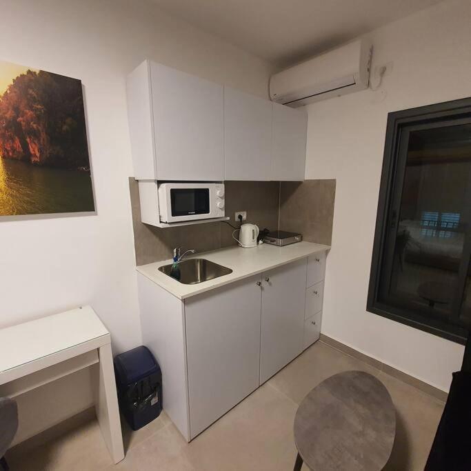 Ryo 21 דירה במלון בוטיק 2 דקות מטיילת Appartement